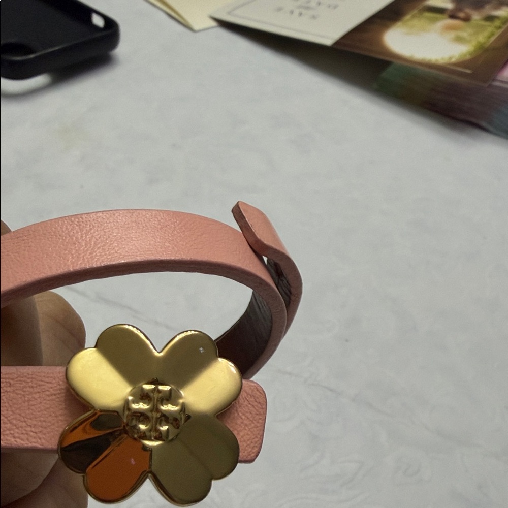 Tory Burch Pink Leather Wrap Bracelet with Gold Flower - Picture 4 of 5